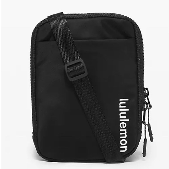 lululemon athletica Handbags - Lululemon Easy Access Crossbody